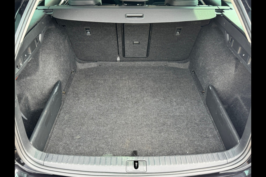 Škoda Octavia Combi 1.5 TSI * Sideassistent * Visueel Cockpit * Leder *