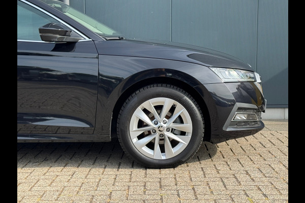Škoda Octavia Combi 1.5 TSI * Sideassistent * Visueel Cockpit * Leder *