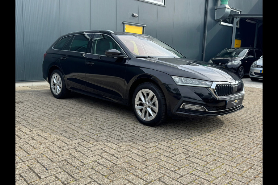 Škoda Octavia Combi 1.5 TSI * Sideassistent * Visueel Cockpit * Leder *