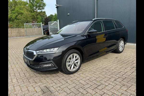 Škoda Octavia Combi 1.5 TSI * Sideassistent * Visueel Cockpit * Leder *