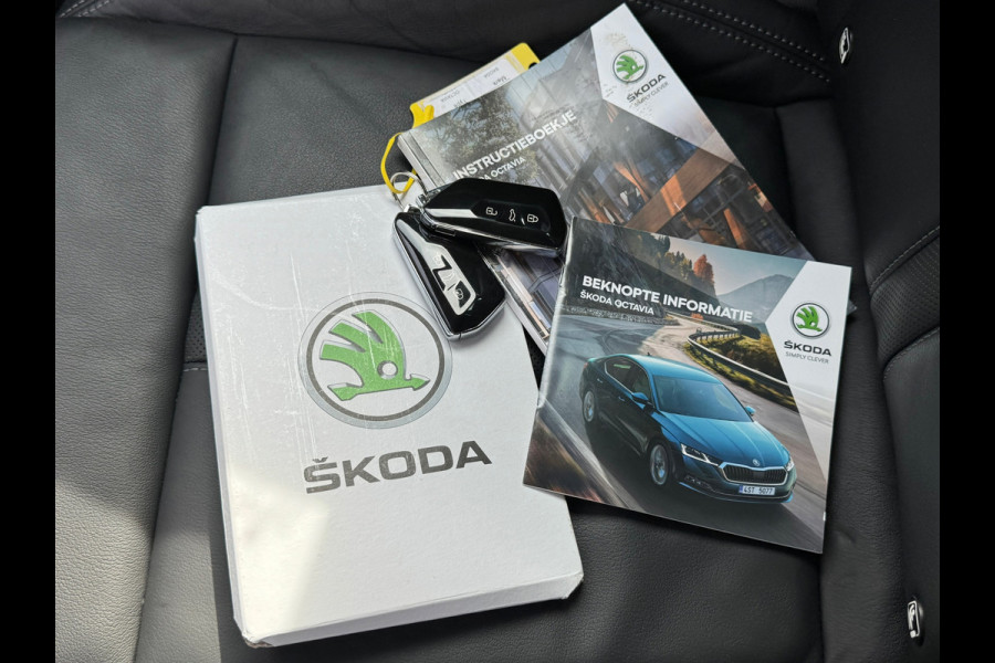 Škoda Octavia Combi 1.5 TSI * Sideassistent * Visueel Cockpit * Leder *