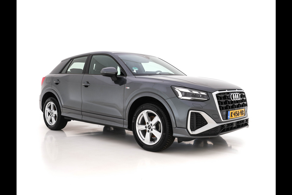 Audi Q2 30 TFSI S Edition S-Line-Sportpack *DIGI-COCKPIT | LEATHER-MICROFIBRE | MATRIX-LED | SPORT-SEATS | MMI-NAVI-TOUCH | DAB+ | ECC | CARPLAY | PDC | 17''ALU * Audi Q2 30 TFSI S Edition S-Line-Sportpack *DIGI-COCKPIT | LEATHER-MICROFIBRE | MATRIX-LED | SPORT-SEATS | MMI-NAVI-TOUCH | DAB+ | ECC | CARPLAY | PDC | 17''ALU *