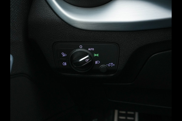 Audi Q2 30 TFSI S Edition S-Line-Sportpack *DIGI-COCKPIT | LEATHER-MICROFIBRE | MATRIX-LED | SPORT-SEATS | MMI-NAVI-TOUCH | DAB+ | ECC | CARPLAY | PDC | 17''ALU *