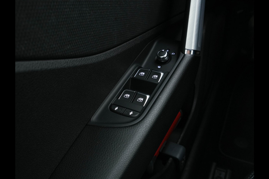 Audi Q2 30 TFSI S Edition S-Line-Sportpack *DIGI-COCKPIT | LEATHER-MICROFIBRE | MATRIX-LED | SPORT-SEATS | MMI-NAVI-TOUCH | DAB+ | ECC | CARPLAY | PDC | 17''ALU *