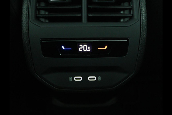 CUPRA Formentor 1.4 e-Hybrid VZ | 245pk | Stoel & stuurverwarming | 360 camera | Carplay | Adaptive cruise | Navigatie | Sfeerverlichting | Memory | Full LED | Keyless