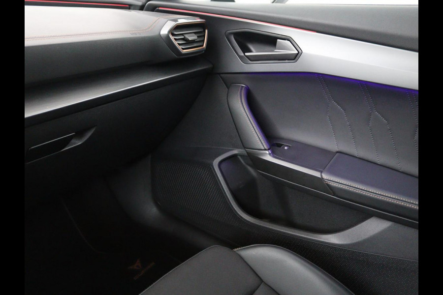 CUPRA Formentor 1.4 e-Hybrid VZ | 245pk | Stoel & stuurverwarming | 360 camera | Carplay | Adaptive cruise | Navigatie | Sfeerverlichting | Memory | Full LED | Keyless
