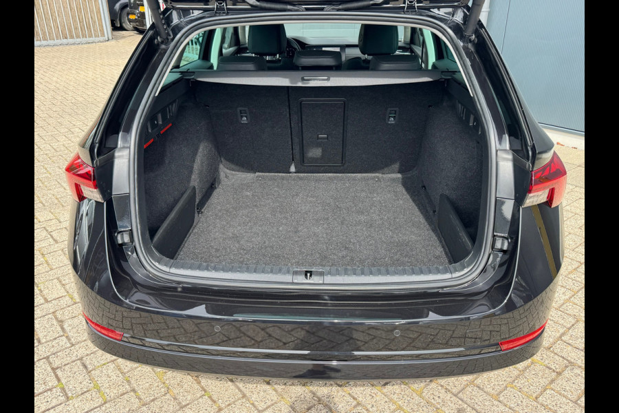 Škoda Octavia Combi 1.5 TSI * Sideassistent * Visueel Cockpit * Leder *