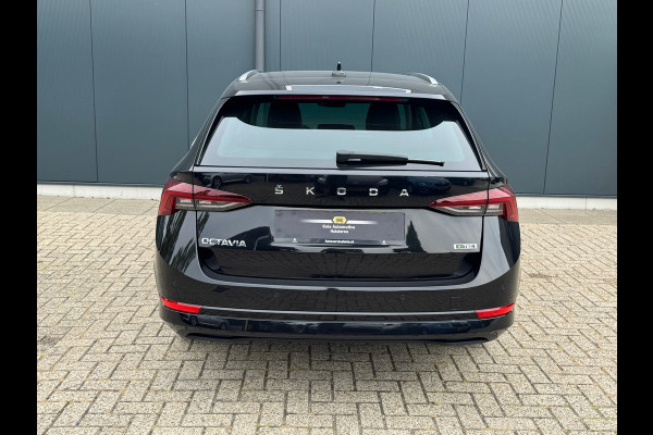 Škoda Octavia Combi 1.5 TSI * Sideassistent * Visueel Cockpit * Leder *
