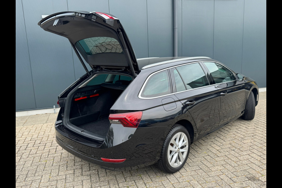 Škoda Octavia Combi 1.5 TSI * Sideassistent * Visueel Cockpit * Leder *