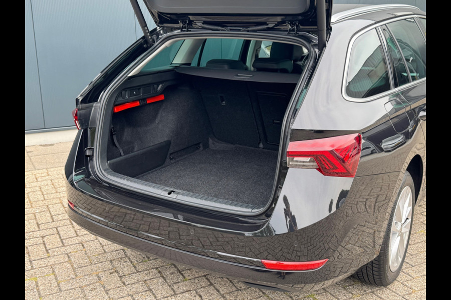 Škoda Octavia Combi 1.5 TSI * Sideassistent * Visueel Cockpit * Leder *