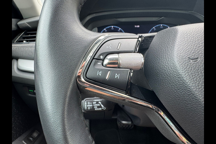 Škoda Octavia Combi 1.5 TSI * Sideassistent * Visueel Cockpit * Leder *