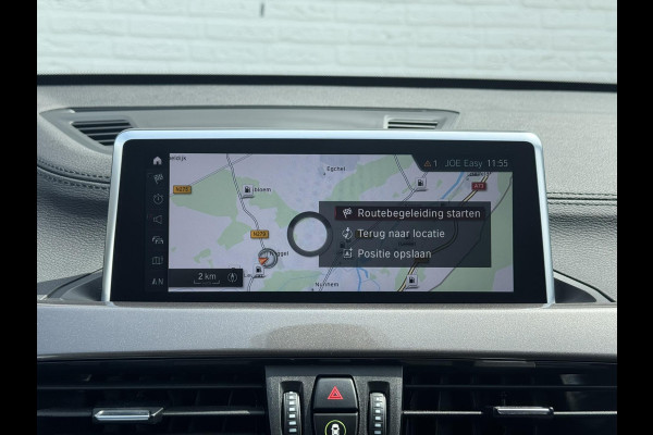 BMW X1 SDrive18i High Executive Trekhaak Navigatie Led verlichting Clima Cruise Panorama