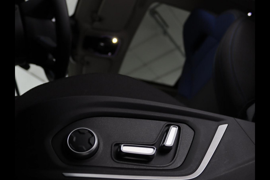 Lynk & Co 01 1.5 Plug In | Panoramadak | Infinity by Harman | 360 camera | Adaptive cruise | Stoelverwarming | Carplay | Memory | Full LED