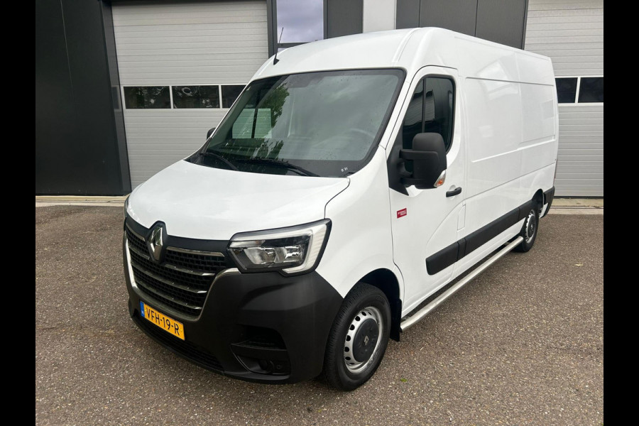 Renault Master T35 2.3 dCi 180 L2H3 Energy