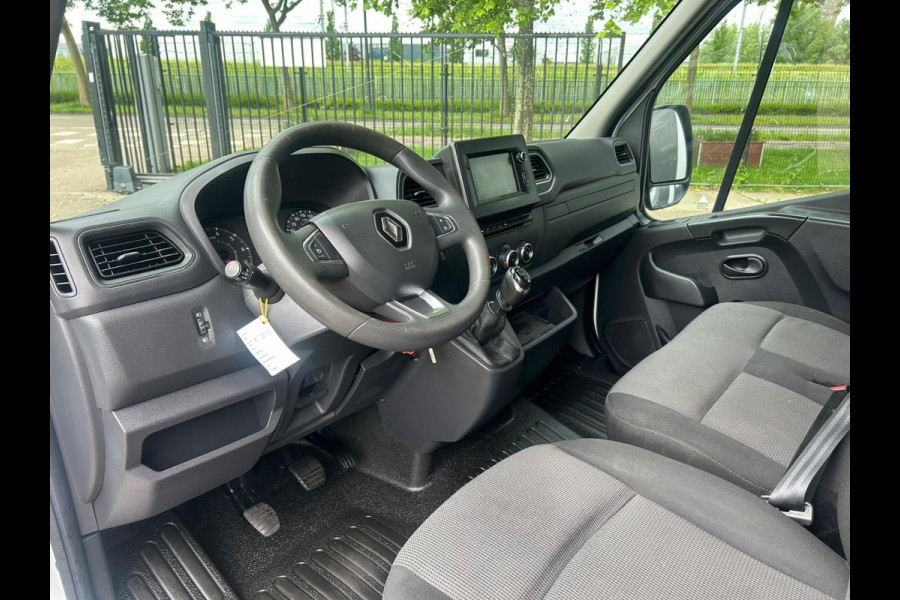Renault Master T35 2.3 dCi 180 L2H3 Energy