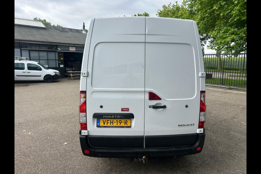 Renault Master T35 2.3 dCi 180 L2H3 Energy