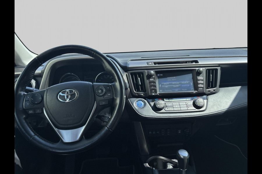 Toyota RAV4 2.5 Hybrid AWD Energy Plus | leder | JBL audio | ACC | stoelverwarming | elektrische achterklep | navigatie | stoelverwarming | blind-spot | PDC | LED |
