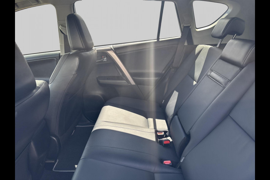 Toyota RAV4 2.5 Hybrid AWD Energy Plus | leder | JBL audio | ACC | stoelverwarming | elektrische achterklep | navigatie | stoelverwarming | blind-spot | PDC | LED |
