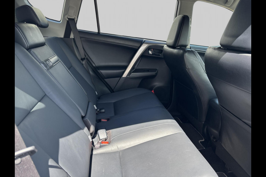 Toyota RAV4 2.5 Hybrid AWD Energy Plus | leder | JBL audio | ACC | stoelverwarming | elektrische achterklep | navigatie | stoelverwarming | blind-spot | PDC | LED |