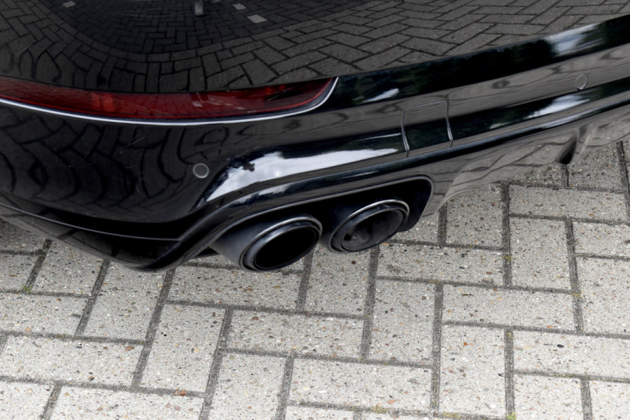 Porsche Cayenne 3.0 E-Hybrid 462pk | Panoramadak | 22'' Velgen | Matrix PDLS+ | Massage Stoelen | Trekhaak wegklapbaar | Bose |