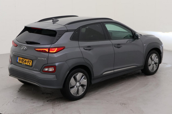 Hyundai Kona EV Premium 64 kWh NL AUTO | CAMERA | STOELKOELING | STOELVERW | ! 2DE PINKSTERDAG GEOPEND VAN 10:00 UUR T/M 17:00 UUR