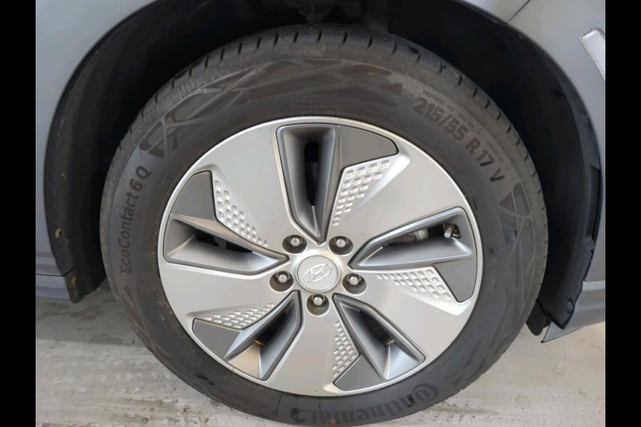 Hyundai Kona EV Premium 64 kWh NL AUTO | CAMERA | STOELKOELING | STOELVERW | ! 2DE PINKSTERDAG GEOPEND VAN 10:00 UUR T/M 17:00 UUR