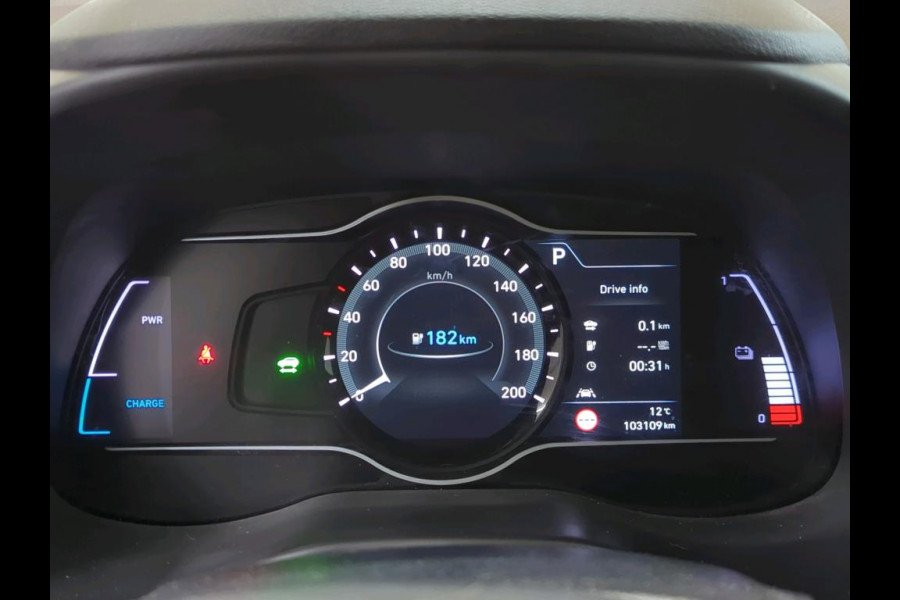 Hyundai Kona EV Premium 64 kWh NL AUTO | CAMERA | STOELKOELING | STOELVERW | ! 2DE PINKSTERDAG GEOPEND VAN 10:00 UUR T/M 17:00 UUR