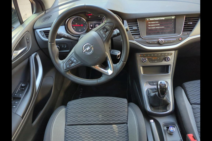Opel Astra Sports Tourer 1.2 Edition N L AUTP | CAMERA | CARPLAY | VELGEN ! 2DE PINKSTERDAG GEOPEND VAN 10:00 UUR T/M 17:00 UUR