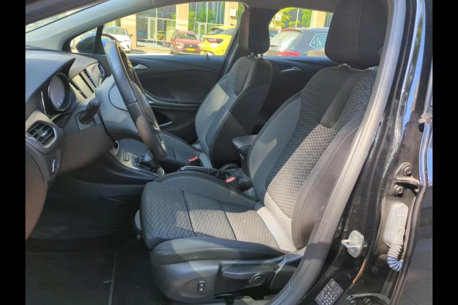 Opel Astra Sports Tourer 1.2 Edition N L AUTP | CAMERA | CARPLAY | VELGEN ! 2DE PINKSTERDAG GEOPEND VAN 10:00 UUR T/M 17:00 UUR