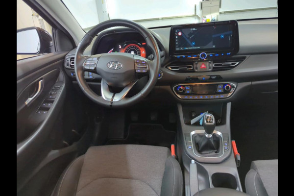 Hyundai i30 1.0 T-GDi MHEV Comfort Smart NL AUTO | CAMERA | CARPLAY | ! 2DE PINKSTERDAG GEOPEND VAN 10:00 UUR T/M 17:00 UUR