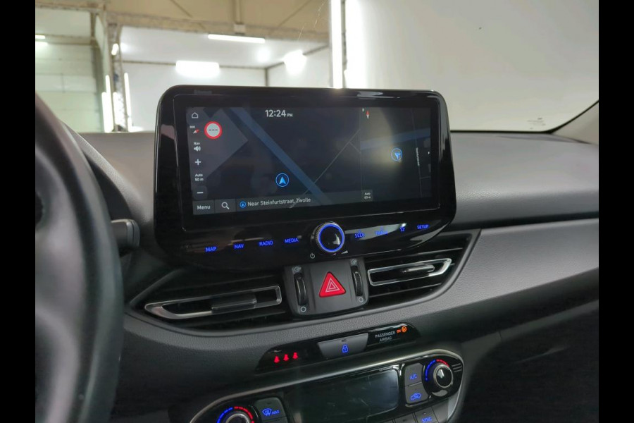 Hyundai i30 1.0 T-GDi MHEV Comfort Smart NL AUTO | CAMERA | CARPLAY | ! 2DE PINKSTERDAG GEOPEND VAN 10:00 UUR T/M 17:00 UUR