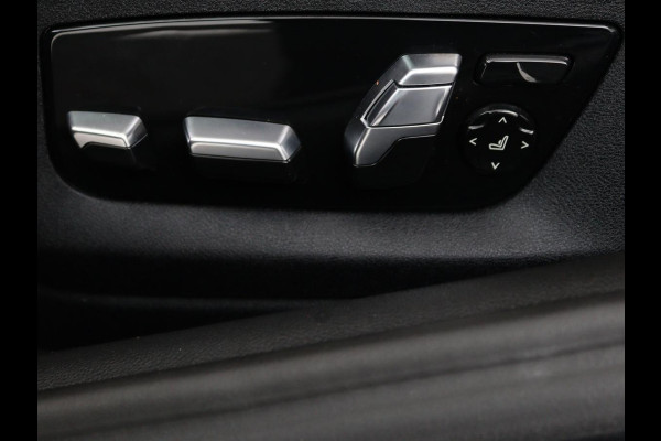 BMW 5 Serie 530e Business Edition Plus | LaserLight | Leder | Stoelverwarming | Carplay | Live Cockpit | Navigatie | Memory | Parkeerhulp | Climate control