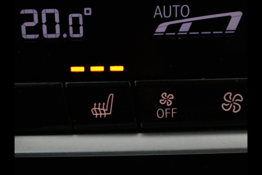 BMW 5 Serie 530e Business Edition Plus | LaserLight | Leder | Stoelverwarming | Carplay | Live Cockpit | Navigatie | Memory | Parkeerhulp | Climate control