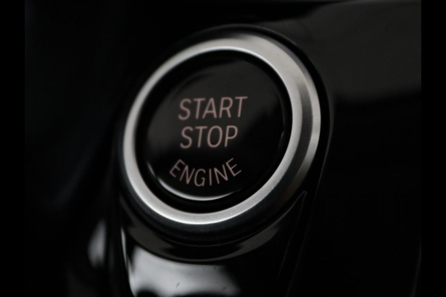 BMW 5 Serie 530e Business Edition Plus | LaserLight | Leder | Stoelverwarming | Carplay | Live Cockpit | Navigatie | Memory | Parkeerhulp | Climate control