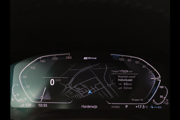 BMW 5 Serie 530e Business Edition Plus | LaserLight | Leder | Stoelverwarming | Carplay | Live Cockpit | Navigatie | Memory | Parkeerhulp | Climate control