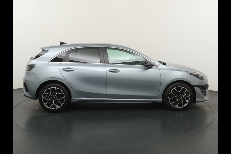 Kia Ceed 1.5 T-GDi GT-Line - Cruise Control - Climate Control - Navigatie - Stoel/Stuurverwarming - Fabrieksgarantie Tot 2032