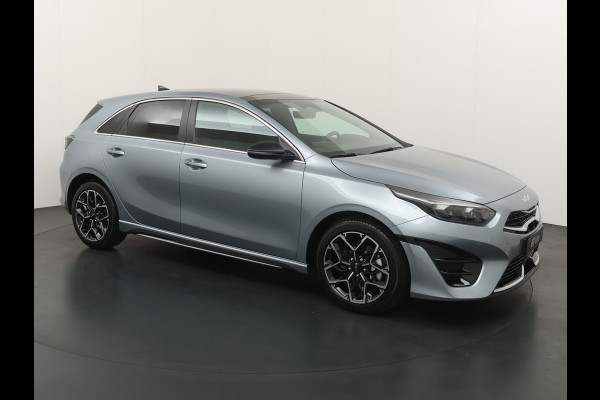 Kia Ceed 1.5 T-GDi GT-Line - Cruise Control - Climate Control - Navigatie - Stoel/Stuurverwarming - Fabrieksgarantie Tot 2032
