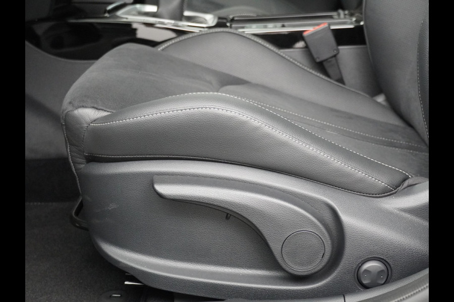 Kia Ceed 1.5 T-GDi GT-Line - Cruise Control - Climate Control - Navigatie - Stoel/Stuurverwarming - Fabrieksgarantie Tot 2032