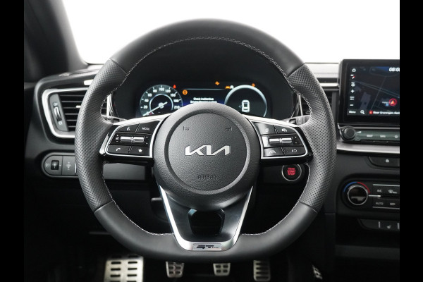 Kia Ceed 1.5 T-GDi GT-Line - Cruise Control - Climate Control - Navigatie - Stoel/Stuurverwarming - Fabrieksgarantie Tot 2032