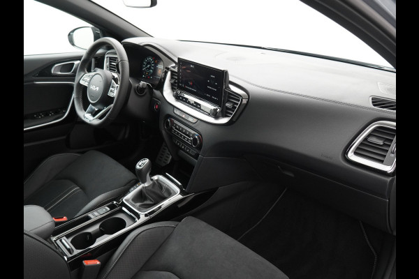 Kia Ceed 1.5 T-GDi GT-Line - Cruise Control - Climate Control - Navigatie - Stoel/Stuurverwarming - Fabrieksgarantie Tot 2032