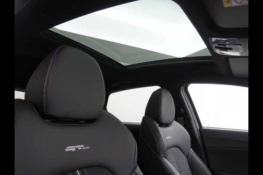 Kia Ceed 1.5 T-GDi GT-Line - Cruise Control - Climate Control - Navigatie - Stoel/Stuurverwarming - Fabrieksgarantie Tot 2032