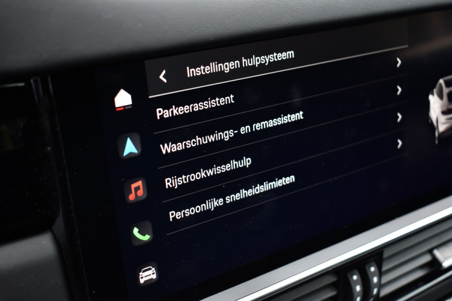 Porsche Cayenne Coupé (8-7 beschikbaar) 3.0 E-Hybrid 462pk Sport Design | Panoramadak | 22'' Velgen | ACC | Head-Up | Bose | Sportchrono | Leder Dashbord |