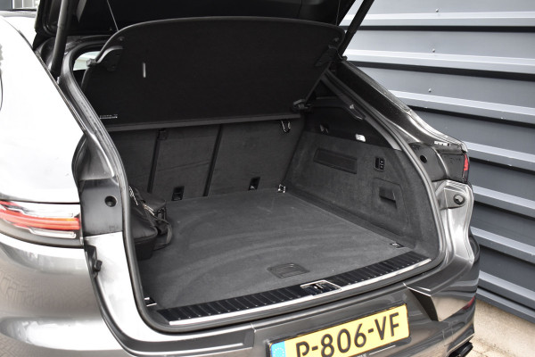 Porsche Cayenne Coupé (8-7 beschikbaar) 3.0 E-Hybrid 462pk Sport Design | Panoramadak | 22'' Velgen | ACC | Head-Up | Bose | Sportchrono | Leder Dashbord |