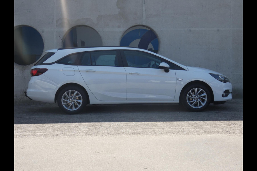 Opel Astra Sports Tourer 1.2 Edition | TREKHAAK | NAVIGATIE | ACHTERUITRIJCAMERA |