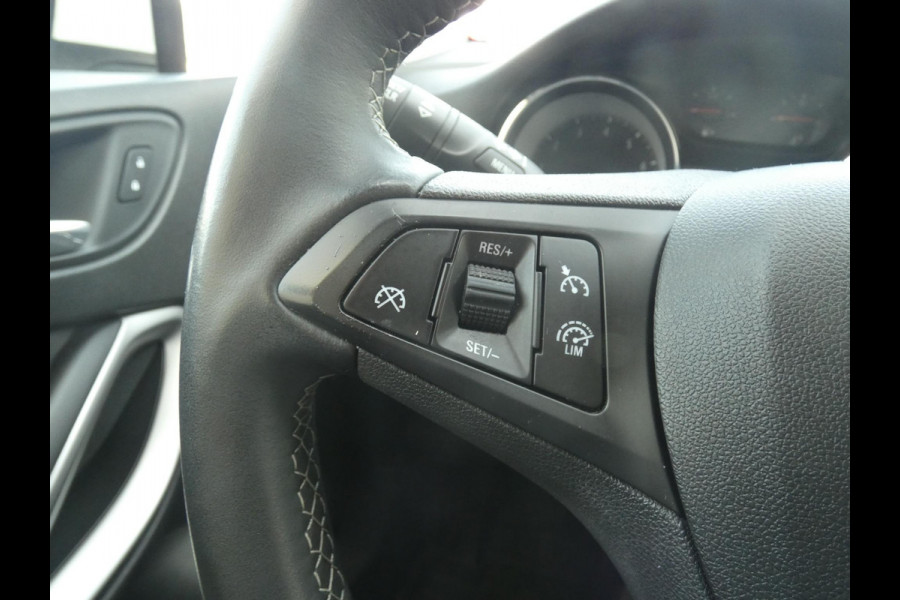 Opel Astra Sports Tourer 1.2 Edition | TREKHAAK | NAVIGATIE | ACHTERUITRIJCAMERA |