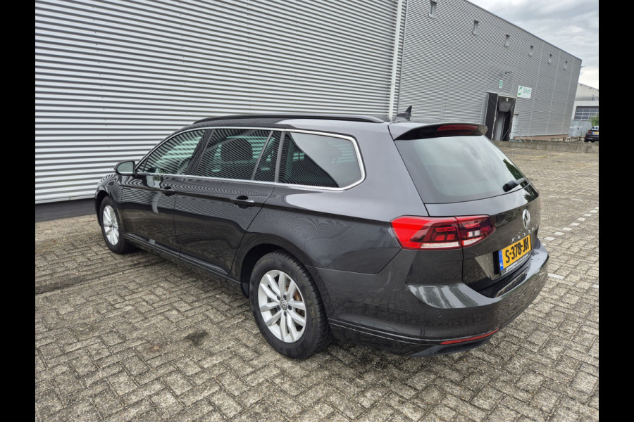 Volkswagen Passat Variant 1.5 TSI Comfort Business Automaat, airco,cruise,navigatie,trekhaak,parkeersensoren,