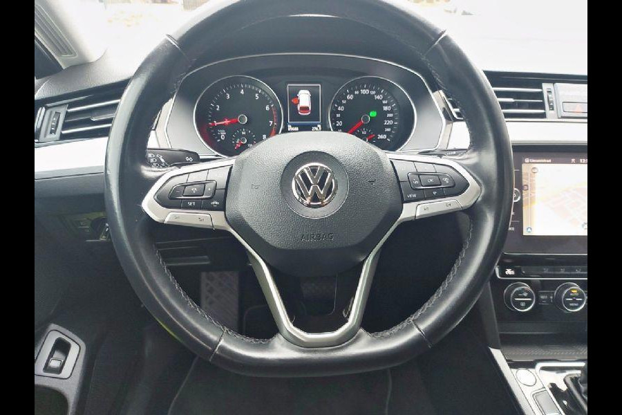 Volkswagen Passat Variant 1.5 TSI Comfort Business Automaat, airco,cruise,navigatie,trekhaak,parkeersensoren,