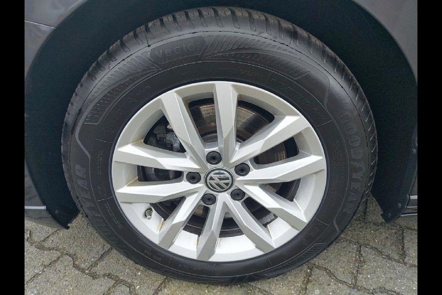 Volkswagen Passat Variant 1.5 TSI Comfort Business Automaat, airco,cruise,navigatie,trekhaak,parkeersensoren,
