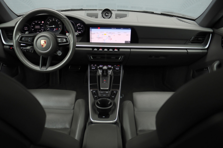 Porsche 911 992 3.0 Carrera 4S | 4-Wielbesturing | Panoramadak | Sport-Chrono | PASM | Burmester High-End | Surround Camera | Stoelventilatie- en verwarming | Night Vision |
