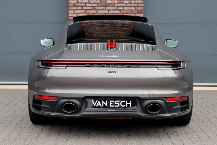 Porsche 911 992 3.0 Carrera 4S | 4-Wielbesturing | Panoramadak | Sport-Chrono | PASM | Burmester High-End | Surround Camera | Stoelventilatie- en verwarming | Night Vision |
